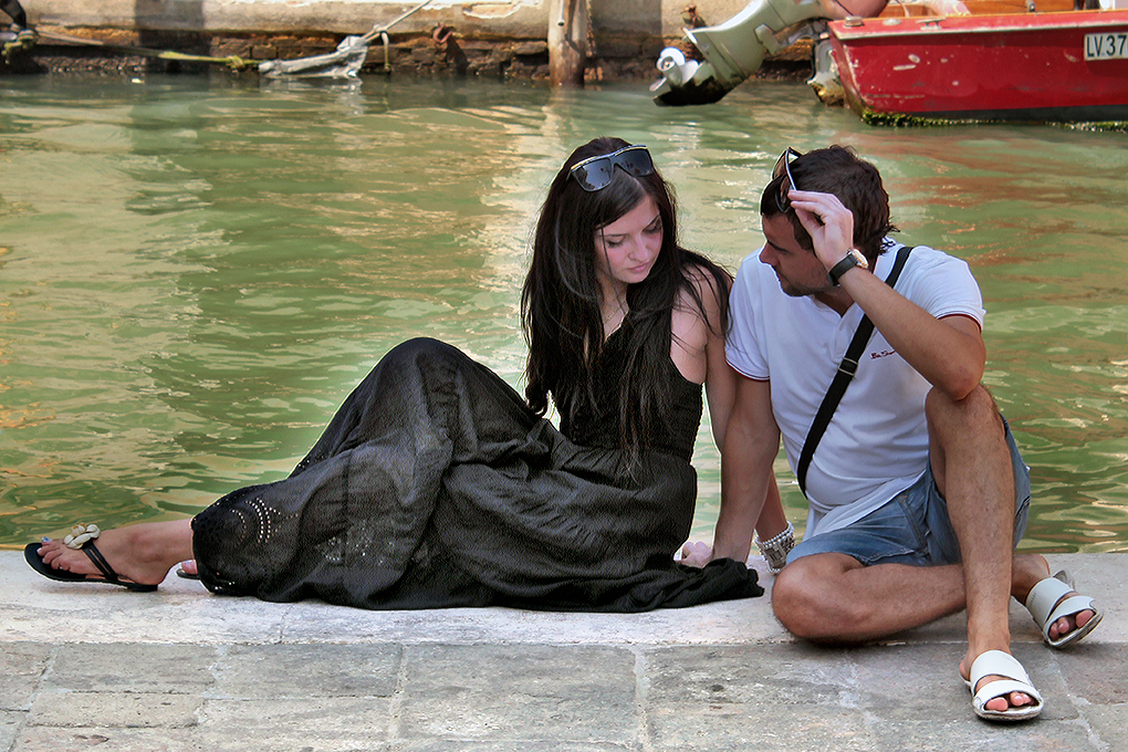 Momenti veneziani 49 - Lady in black.jpg